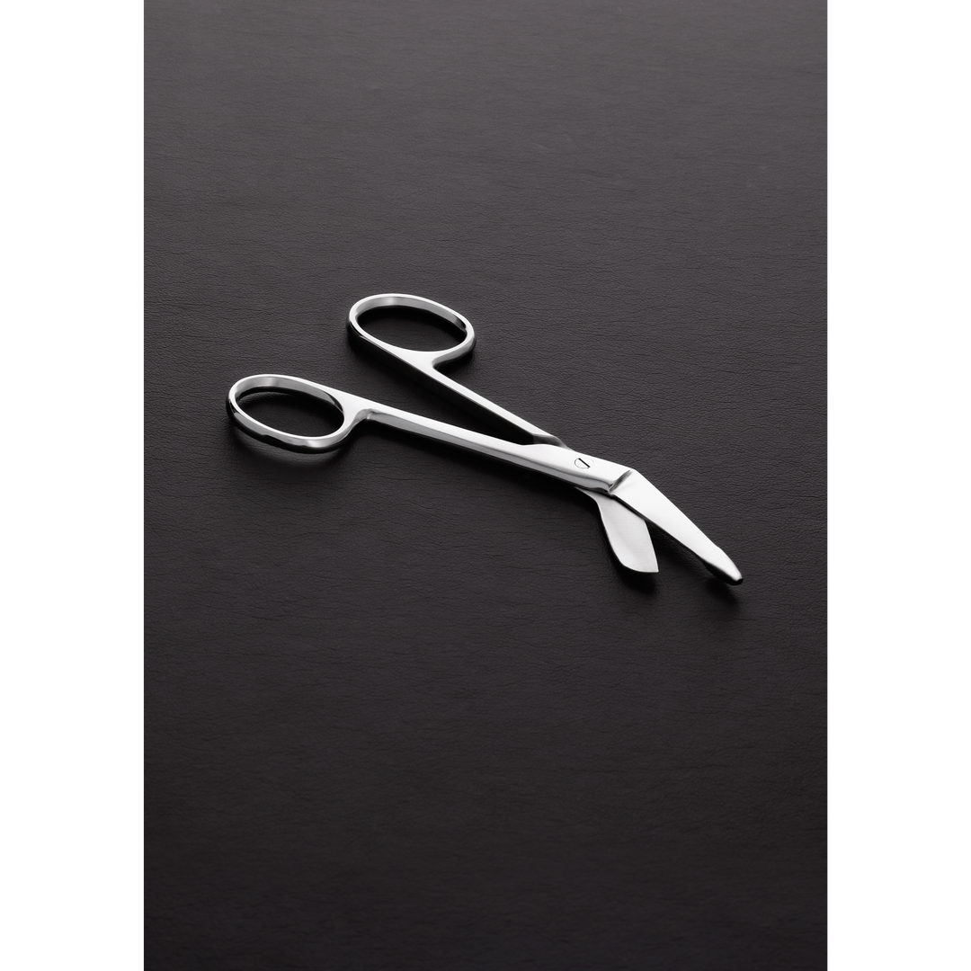 Triune - Scissors